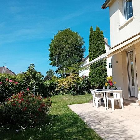Maison De Charme Proche Centre Ville Avranches Kültér fotó