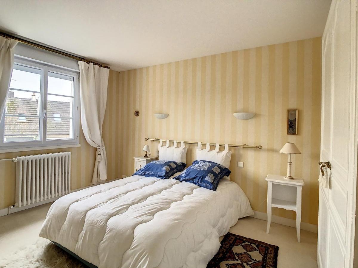 Maison De Charme Proche Centre Ville Avranches Kültér fotó