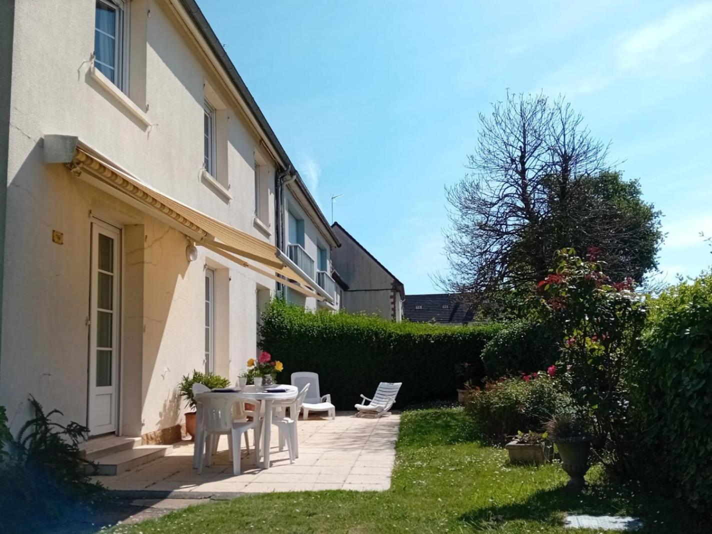 Maison De Charme Proche Centre Ville Avranches Kültér fotó